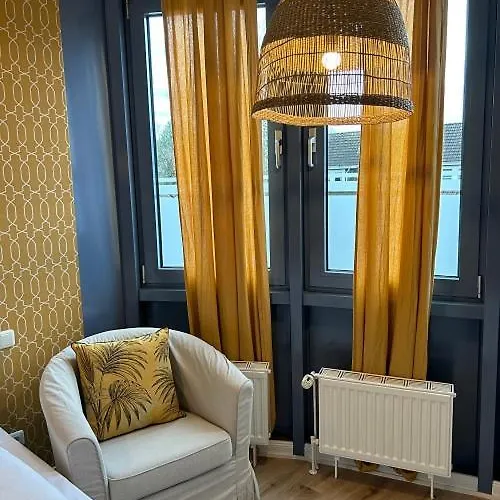 Familienunterkunft 2 Sz Balkon Zentral Stadtnah Bola 50a Apartment *