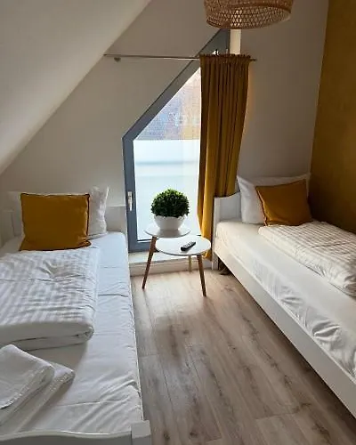 Apartment Familienunterkunft 2 Sz Balkon Zentral Stadtnah Bola 50a Hamburg