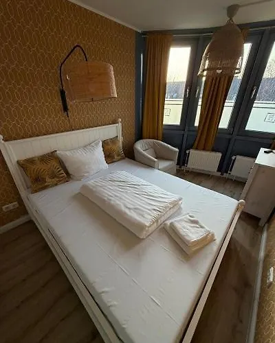 Familienunterkunft 2 Sz Balkon Zentral Stadtnah Bola 50a Apartment Hamburg
